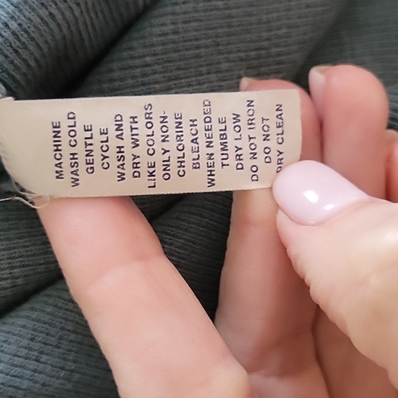 GAP Knit Long-sleeve Tee - Picture 5 of 7